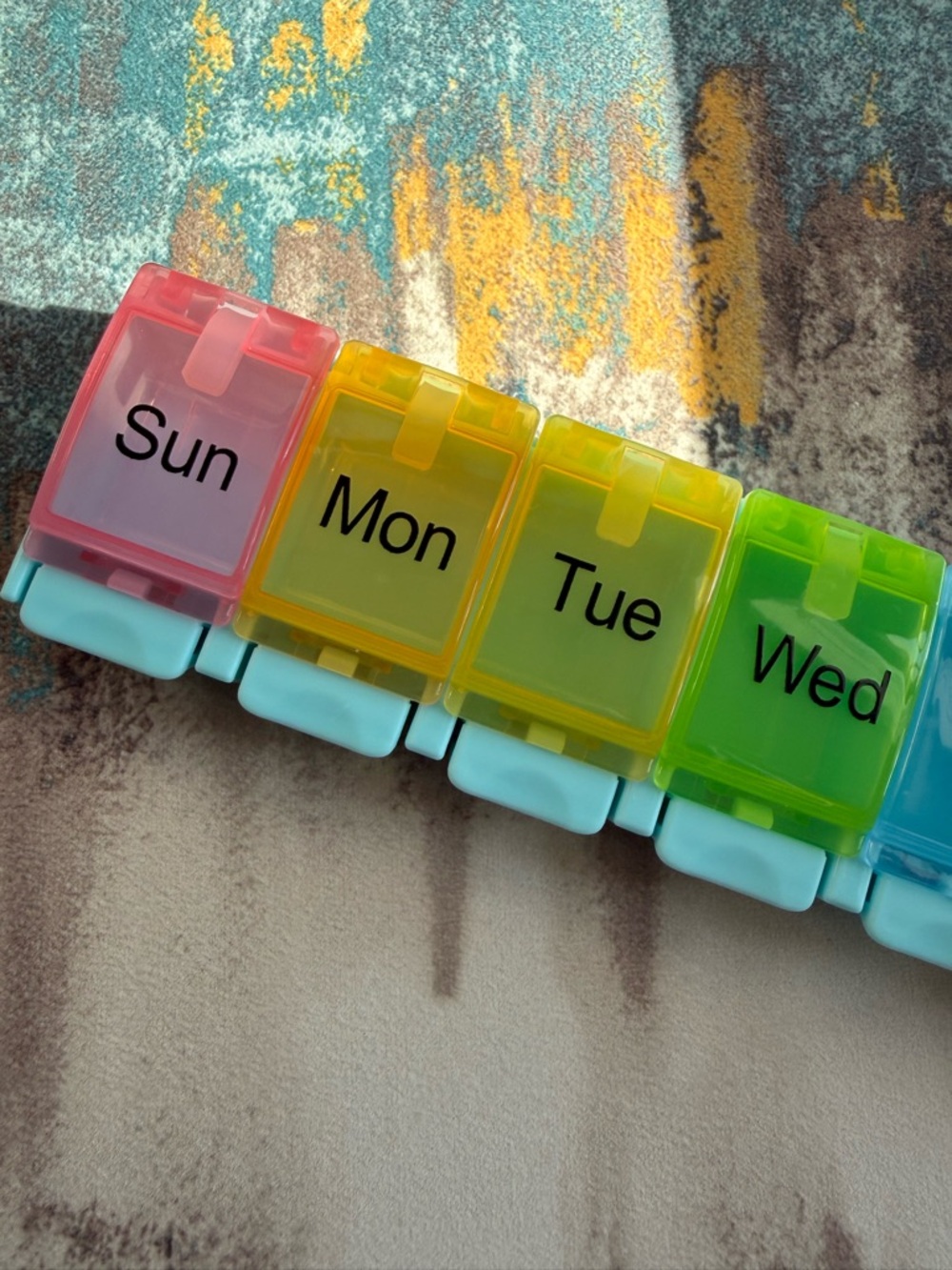Weekly Pill Organizer - Rainbow Compact - Picture 3 of 3